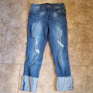 Cropped distressed Jeans Size 4